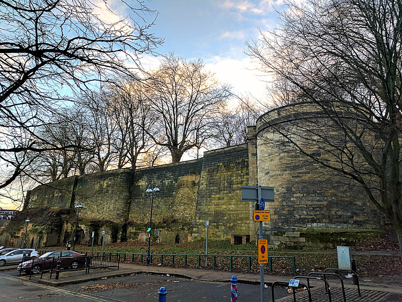  Nottingham Castle Outer Bailey Wall And Towers