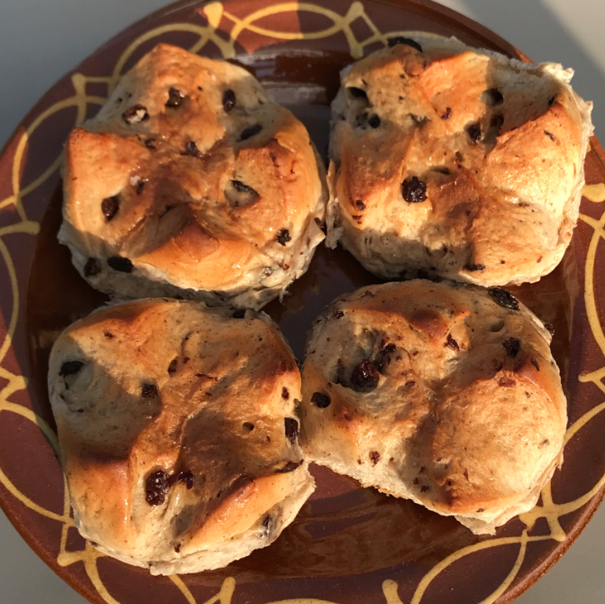 Tudor Easter Alban buns