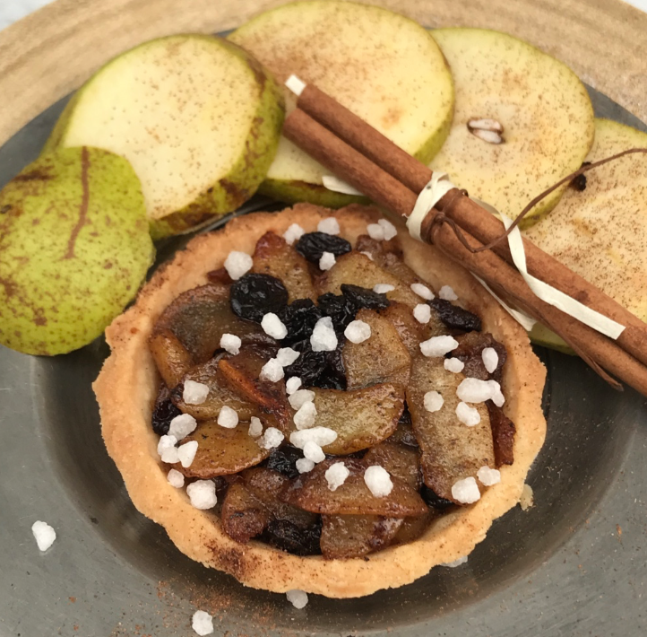 Pear Tart - an Anne of Cleves' inspired recipe