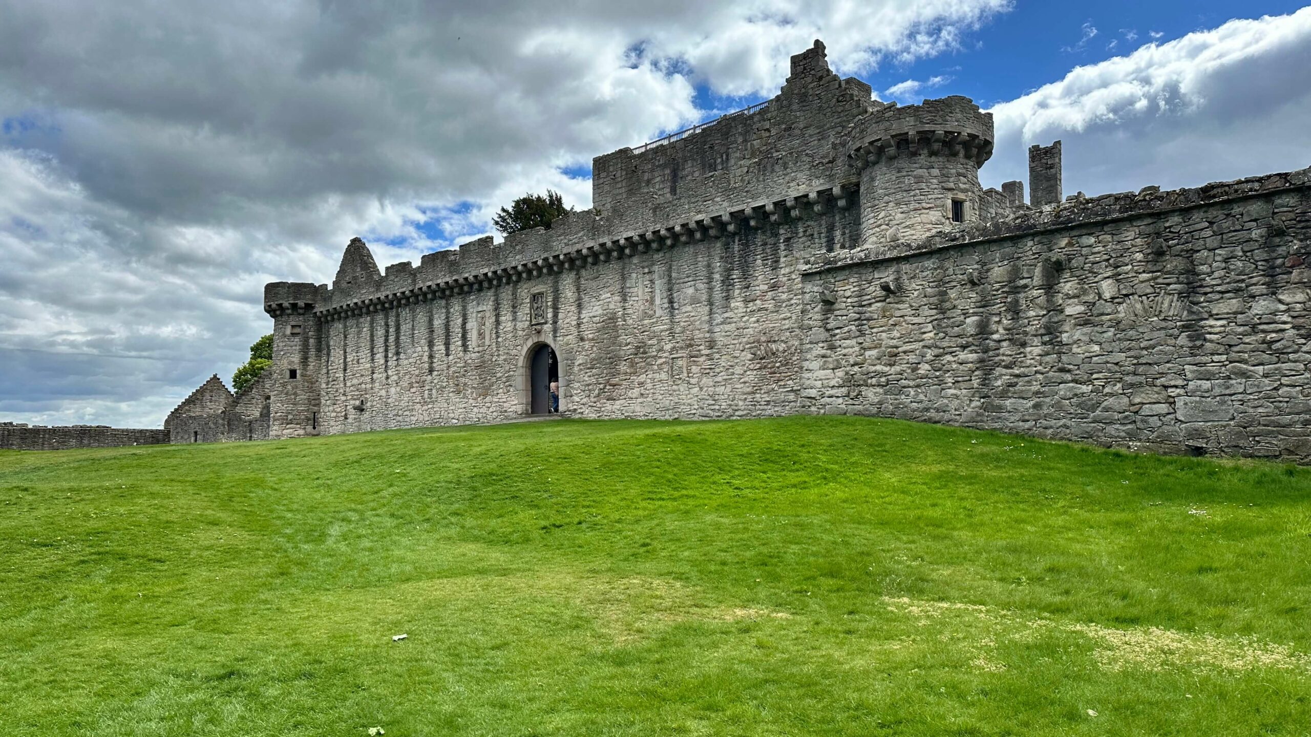 Craigmillar Castle and the Craigmillar Bond