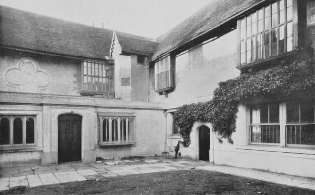 Photograph of the north west corner of the second courtyard of King's Place showing two ranges of buildings with early architectural features.