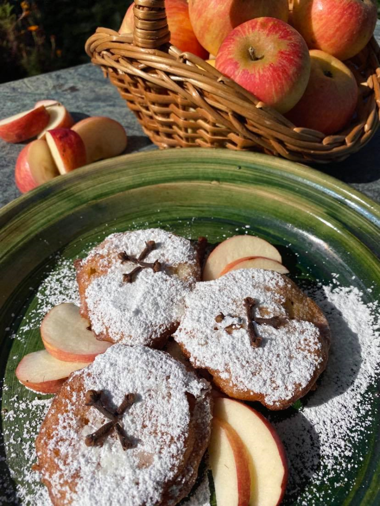 A picture of Tudor apple fritters on a plate.