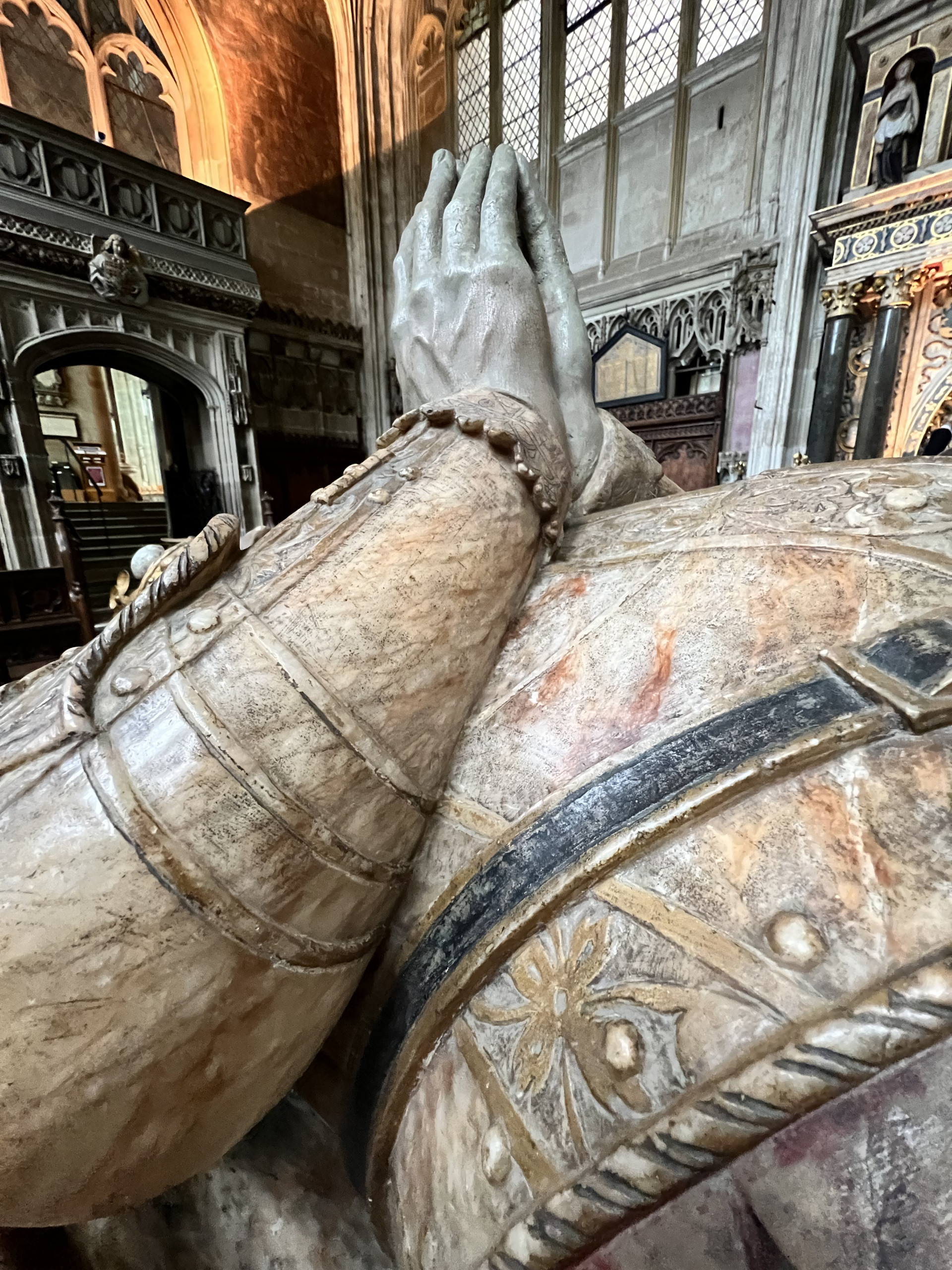 Close up of the hands of Ambrose Dudley's effigy